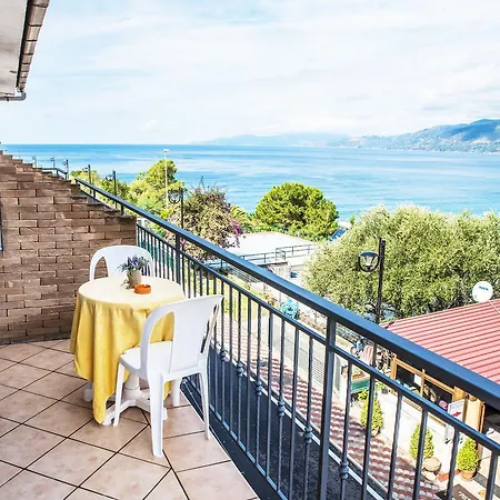 Belvedere Hotel-b&b Couette-café